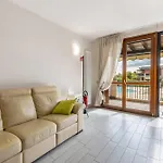 Delizioso Vista Apartment Desenzano del Garda